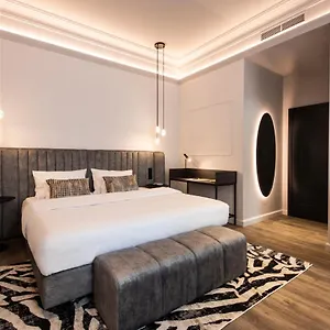 4* Hotel O11 Boutique