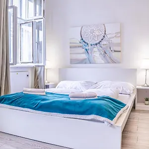  Apartament Trendy Free Coffee - Wiener Stadthalle