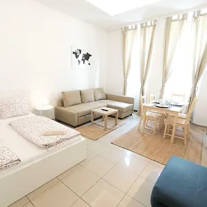  Apartman Brigittenau