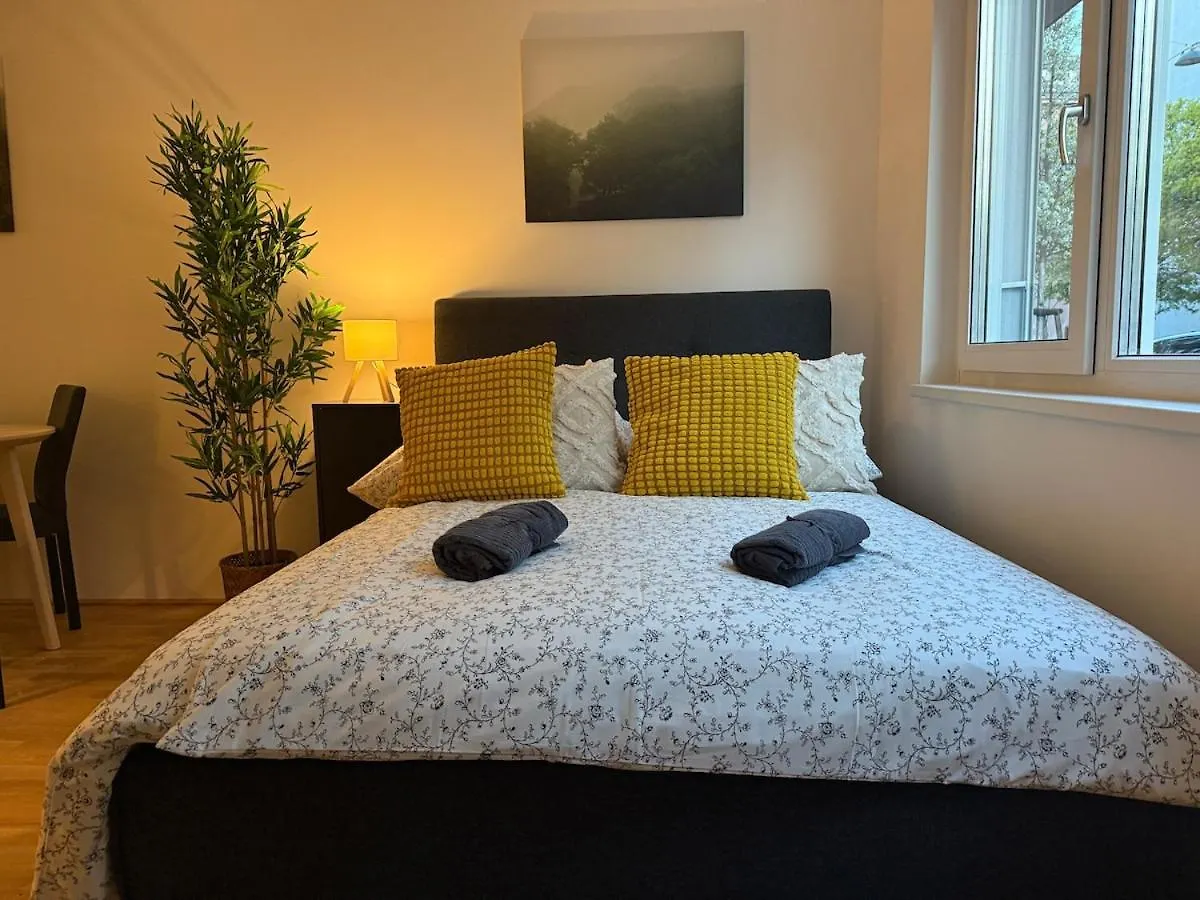 Central Modern Studio Apartment Vienna