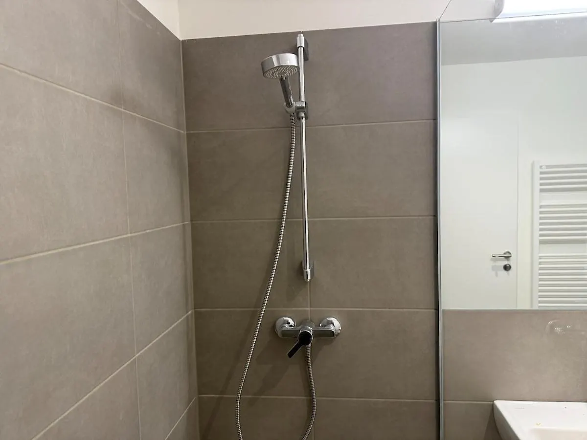 Central Modern Studio Apartment Vienna Austria