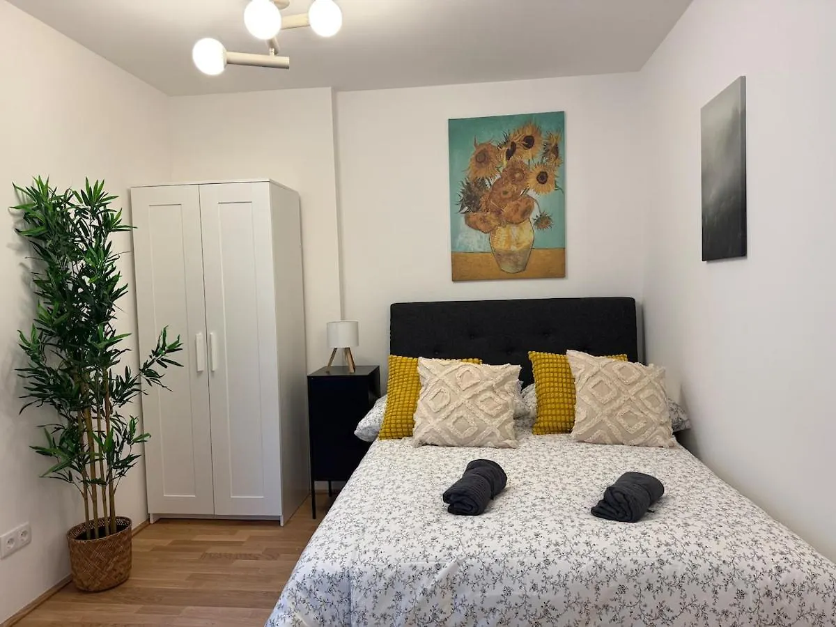 Central Modern Studio Apartment Vienna 0*,