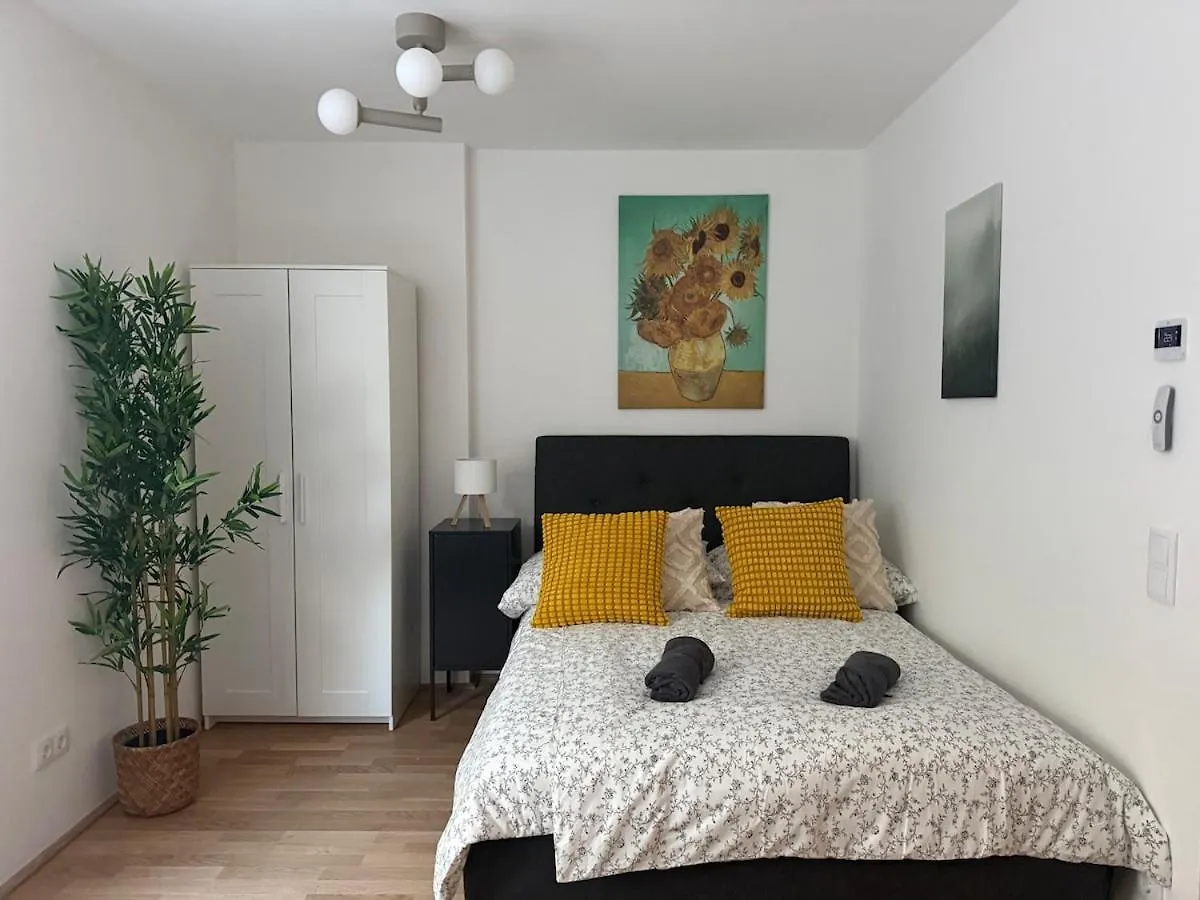 Central Modern Studio Apartment Vienna