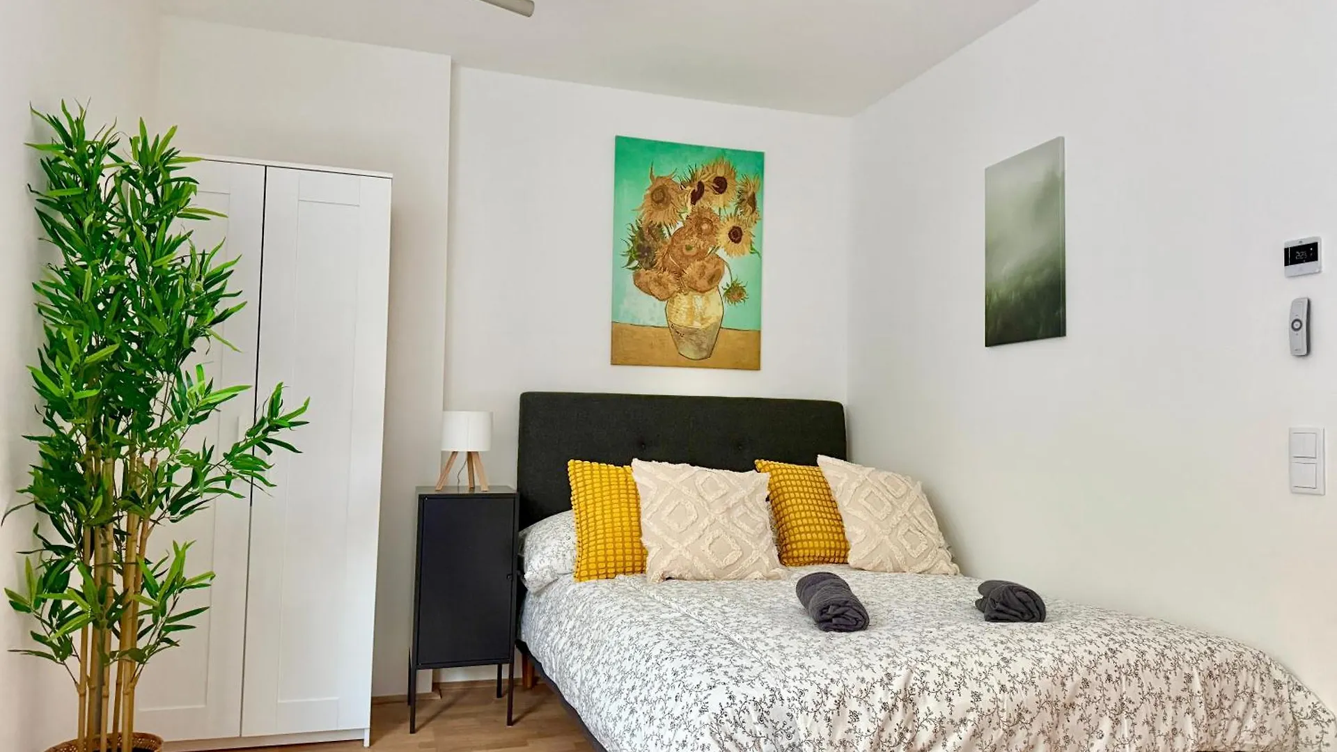 Central Modern Studio Apartment Vienna Austria