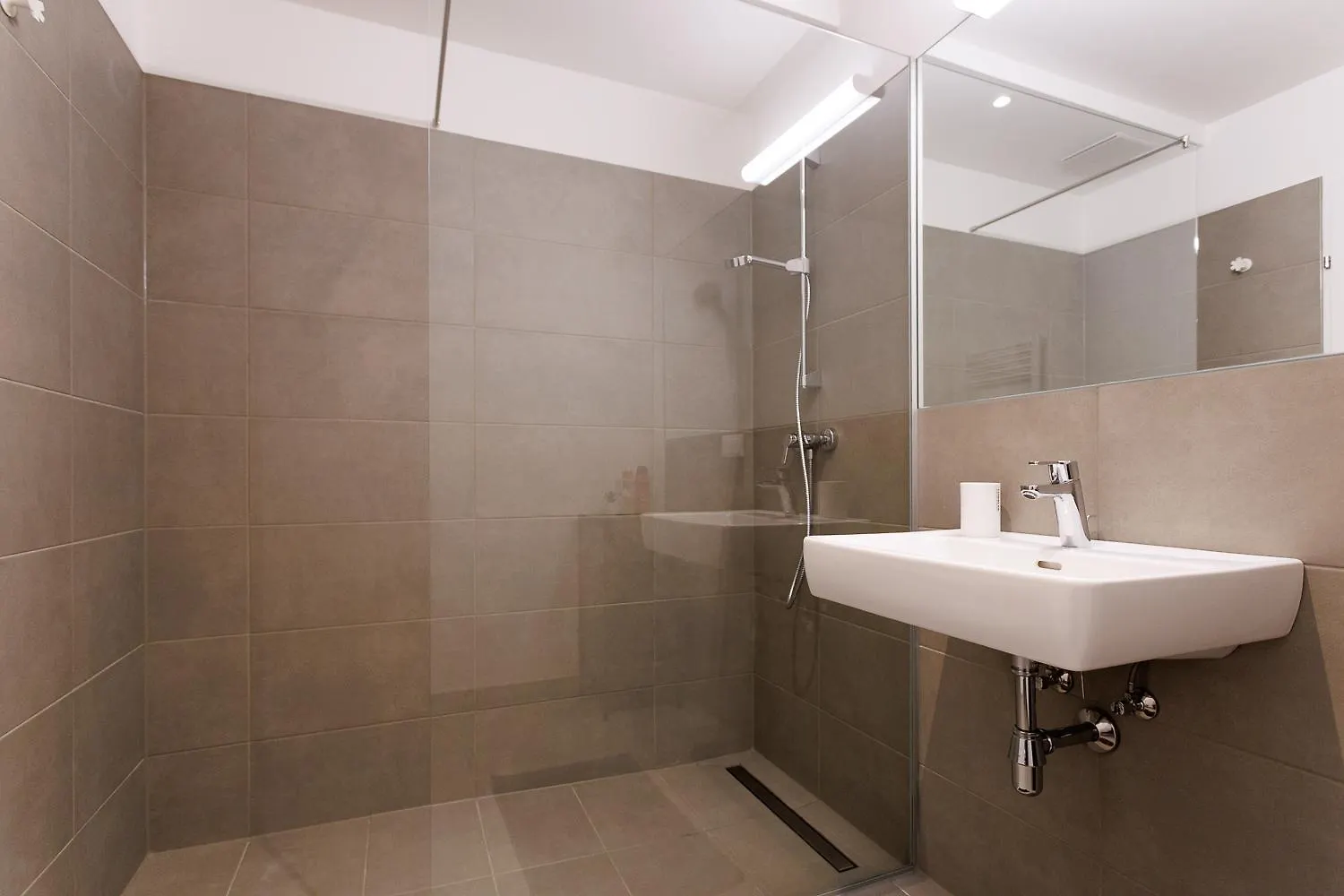 Central Modern Studio Apartment Vienna 0*,  Austria