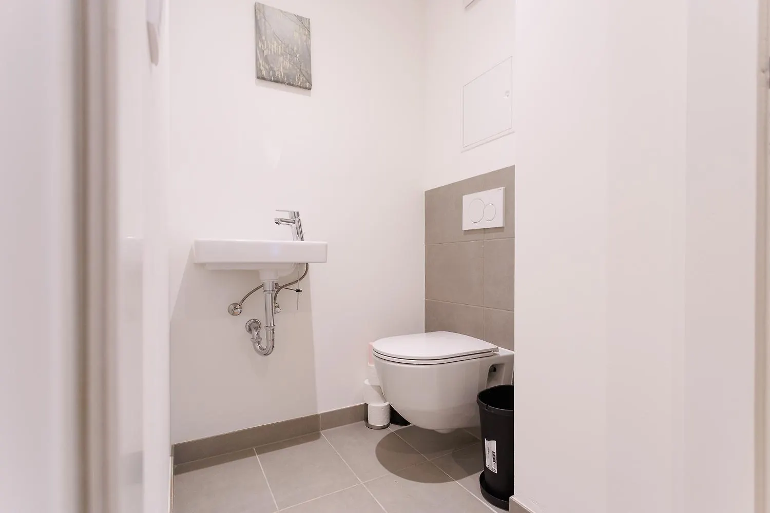 Central Modern Studio Apartment Vienna Austria