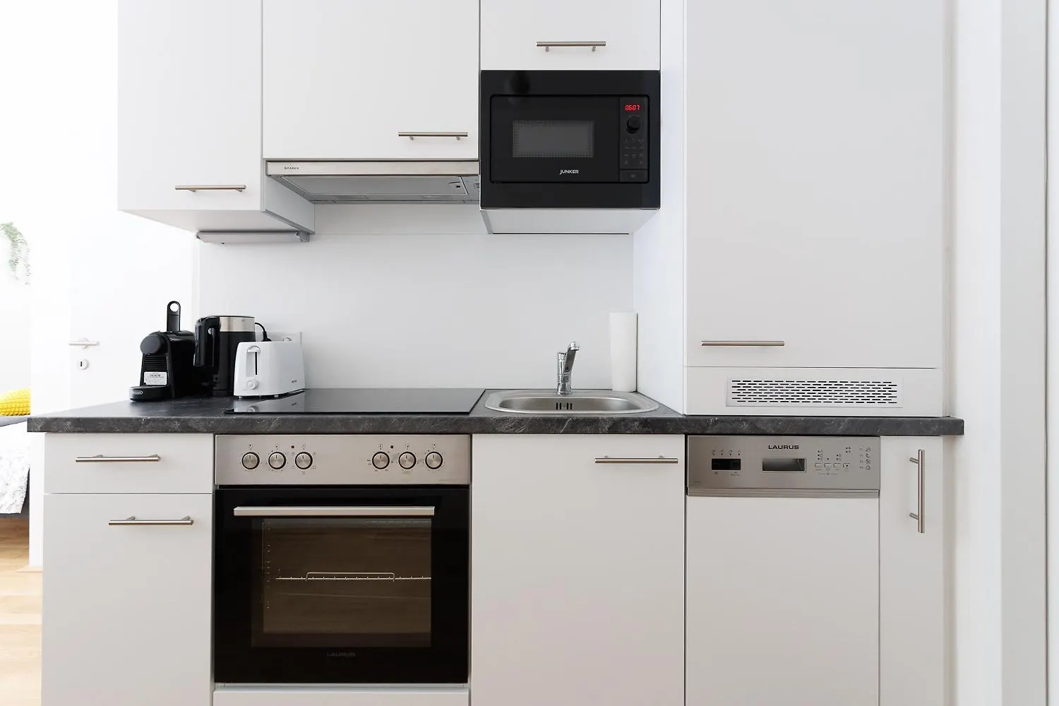 Central Modern Studio Apartment Vienna 0*,